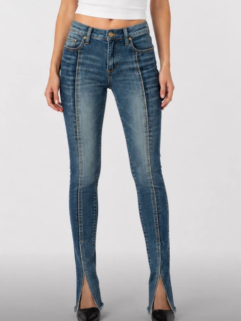 Blank NYC Women's Straight Leg Jeans in Medium Blue Wash